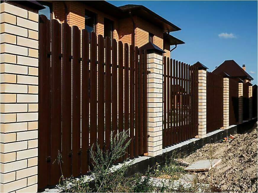 забор из штакетника 115м фото1 в Реутове