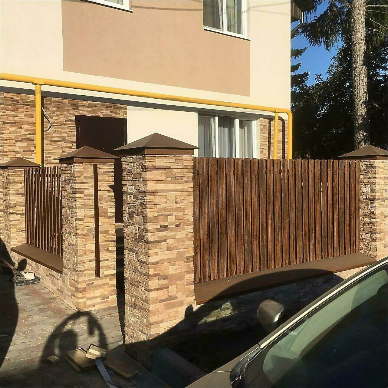 забор из штакетника 70м каштан фото3 в Реутове