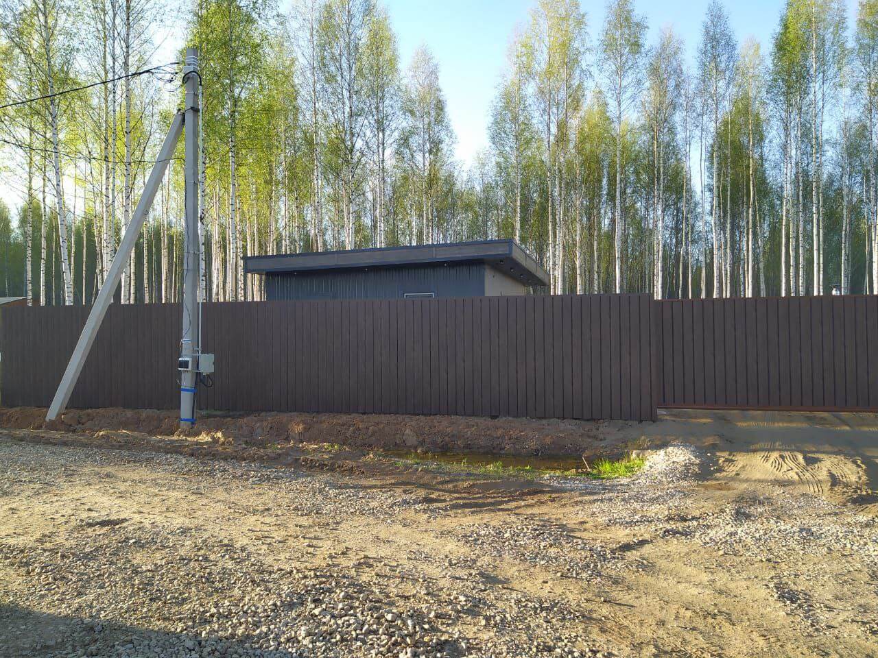 Забор из металлосайдинга ЕВРО-БРУС 25м Темный Каштан 3D Принтек фото 1 в Реутове