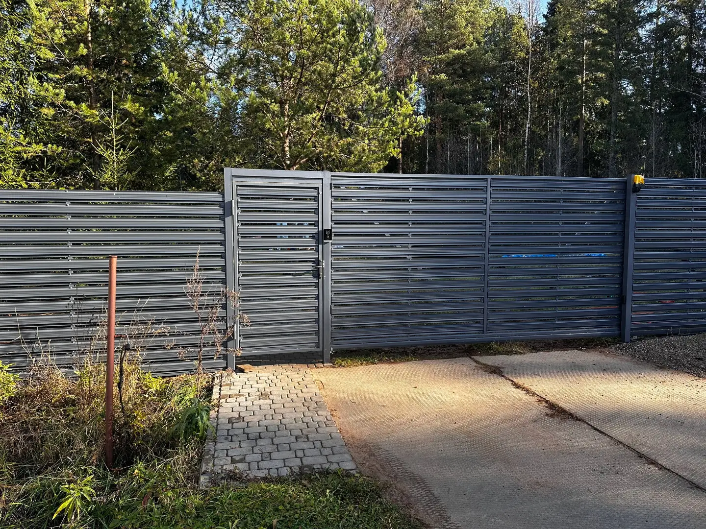 Забор-ранчо из евроштакетника 10м RAL7024 Серый Графит в Реутове
